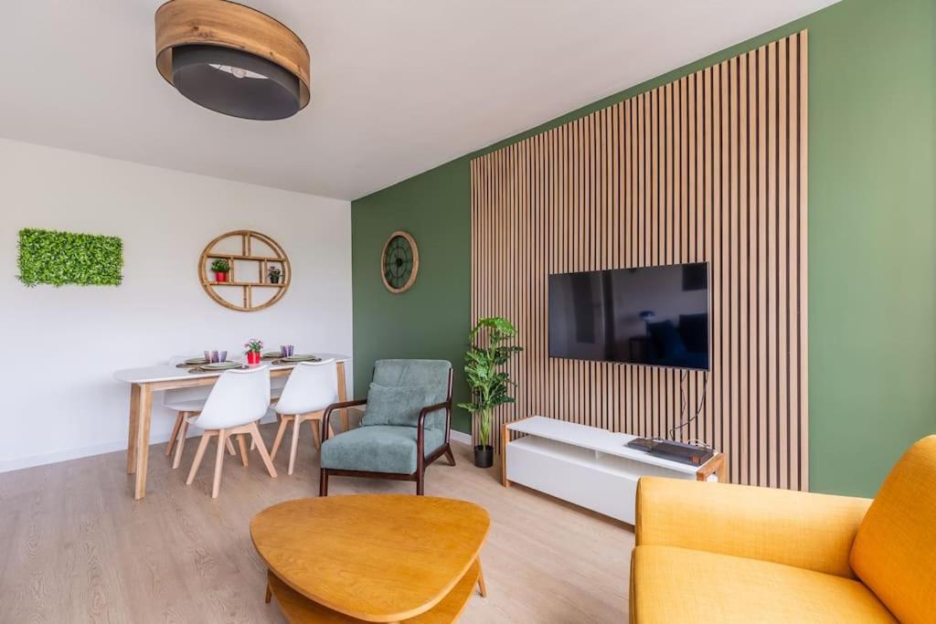 Le Club Green - Appt 45 M2 - 4P - Parking Metz Luaran gambar